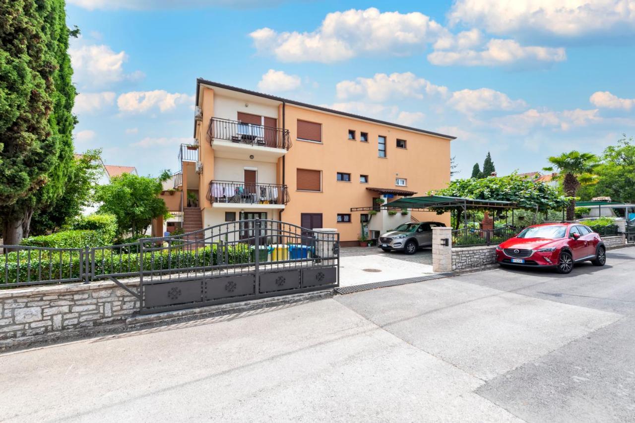 Apartment Casa Banko 로비니 외부 사진