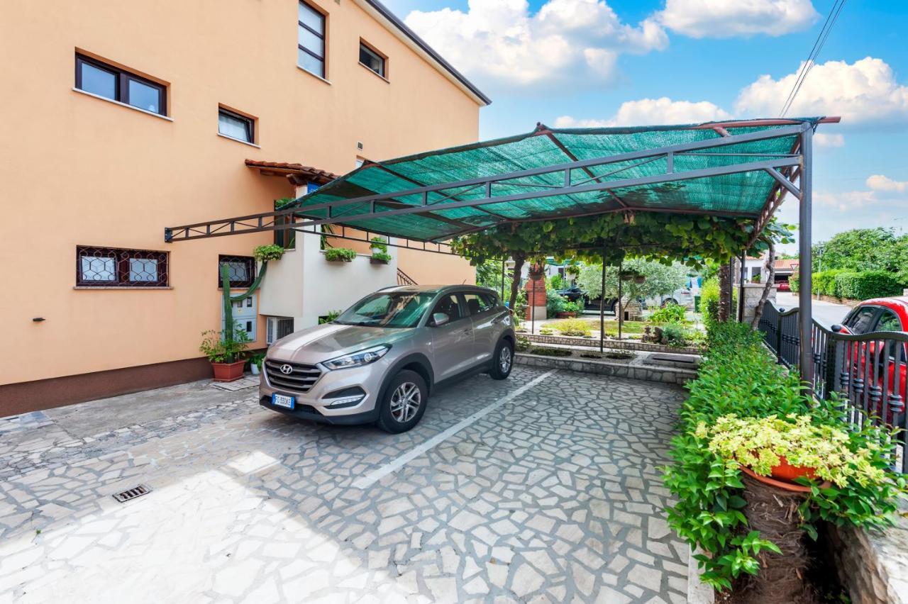 Apartment Casa Banko 로비니 외부 사진