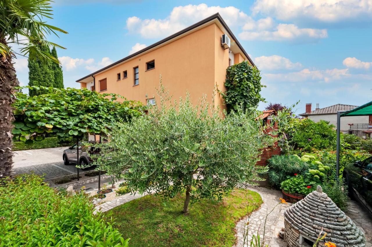 Apartment Casa Banko 로비니 외부 사진